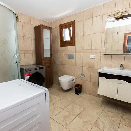 Hotel Vip In Beylik Duzu With Sea View Istanbul